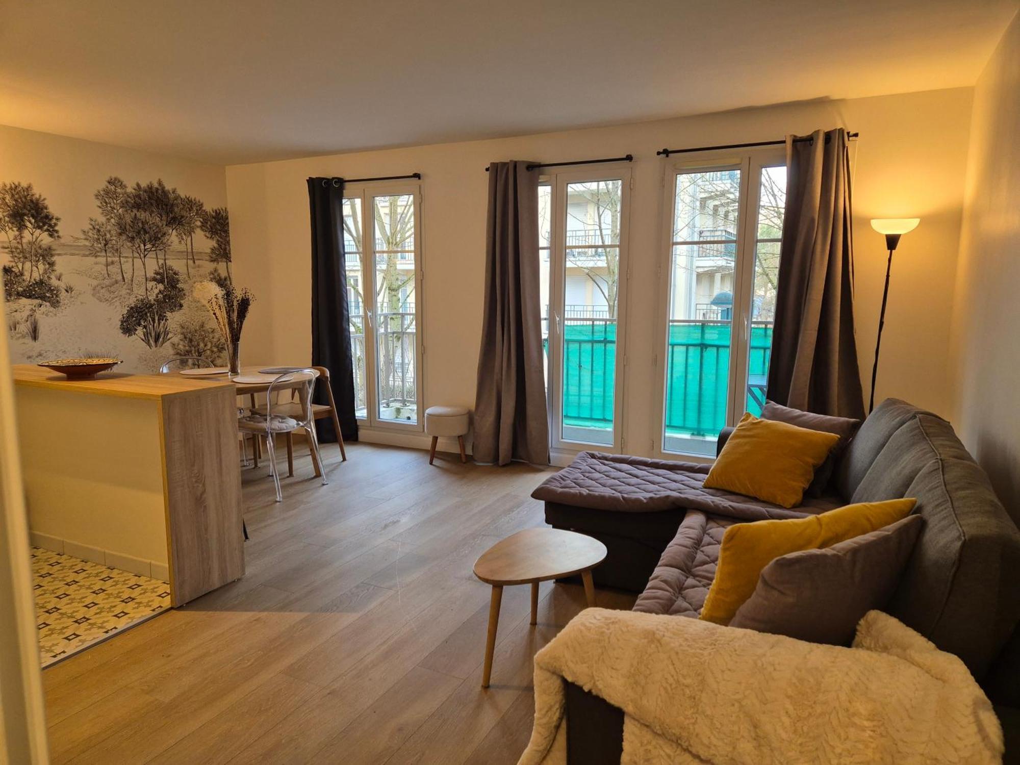 Appartement Cosy Pres Du Rer 쉐시 외부 사진